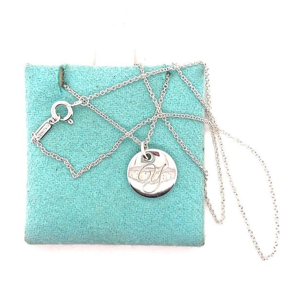 T&Co. 925 Initial Y Discs Necklace - Picture 3 of 9